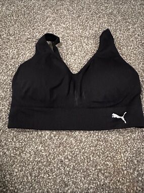 Puma Black Seamless V-Neck Pull-On Sports Bra with White Logo